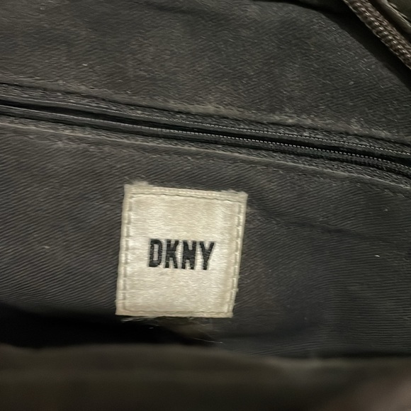 Hand bag - Picture 3 of 3